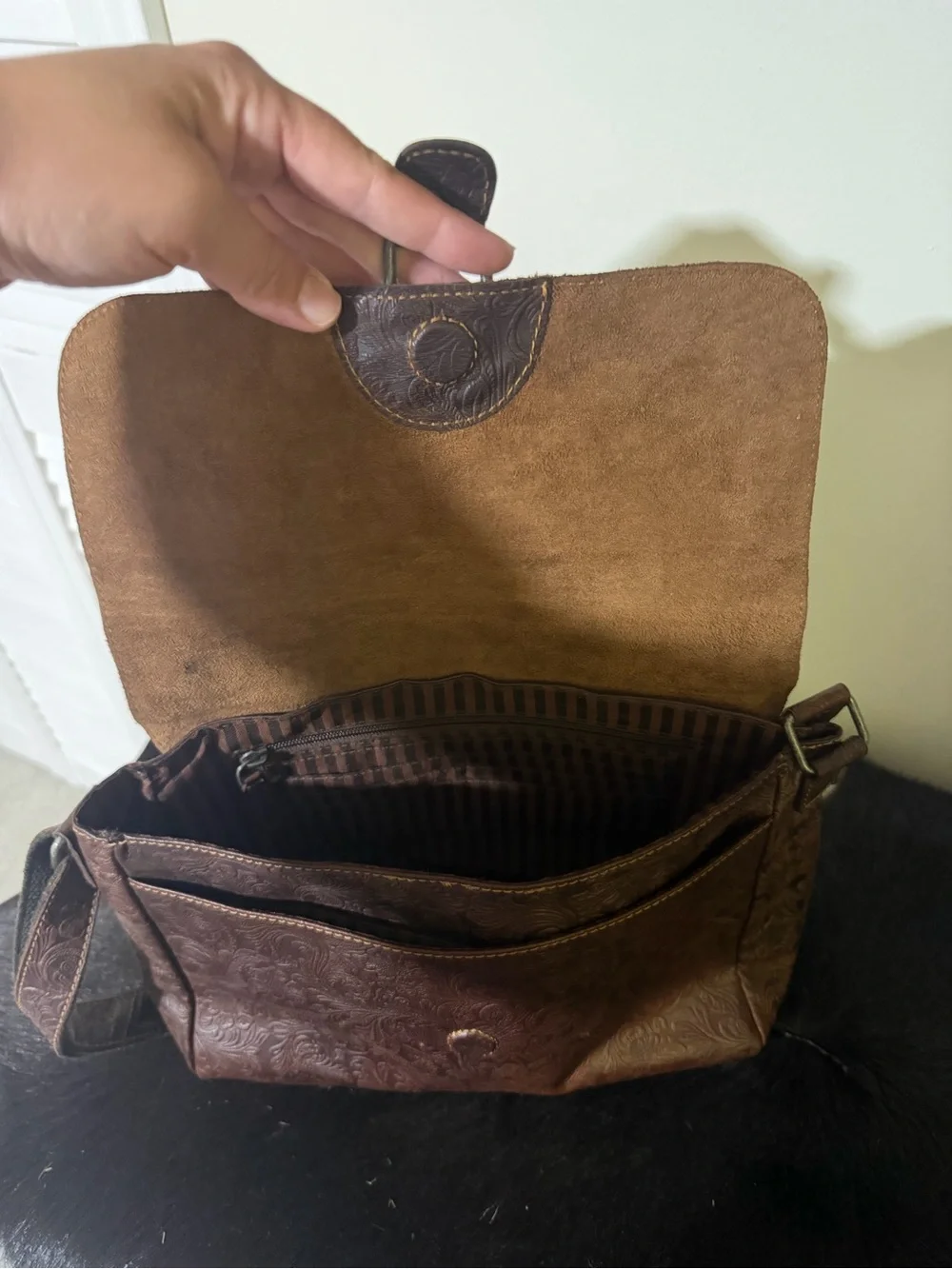 Embossed Brown Leather Messenger Bag - Classic Crossbody